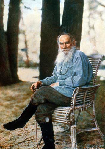 Leo Tolstoy (Wikimedia Commons)