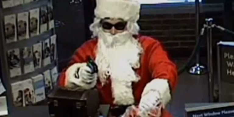 Santa Robs A Wells Fargo Bank And You Won’t Believe His Getaway Plan