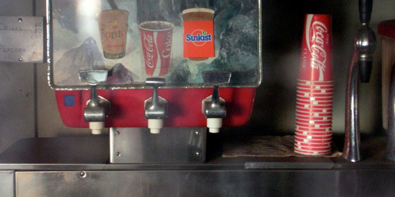 This Is Why You ABSOLUTELY Should Not Drink Fountain Soda At A Restaurant