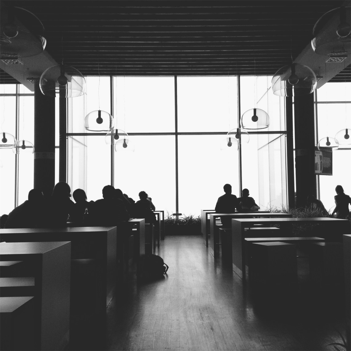Unsplash / Adam Przewoski
