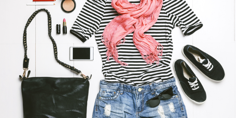 How To Sell Your Clothes (And Make Money) If You’re A Borderline Shopaholic Like Me