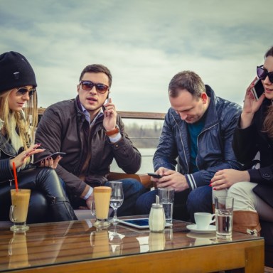10 Bounces Of A Moving Target: Publishing Goes Mobile