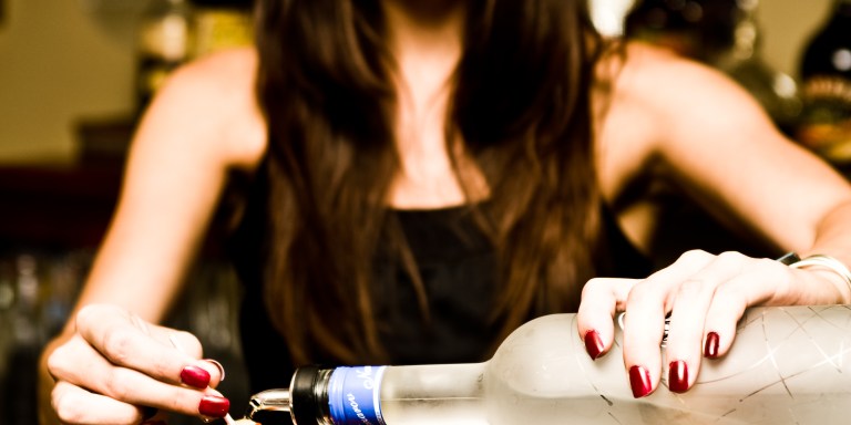 5 Conversations You Should Not Have With Your Bartender: As Told By A Bartender