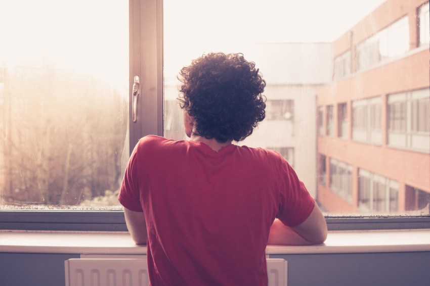 8 Struggles Of Being An Extrovert With Social Anxiety