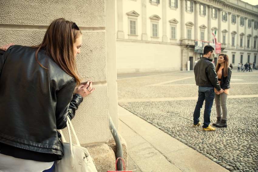10 Things You Can Do To Make Any Ex Jealous