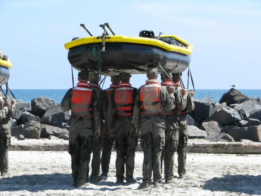 Confessions Of A Woman Who Only Chases After US Navy SEALs (Or, Confessions Of A ‘Frog Hog’)