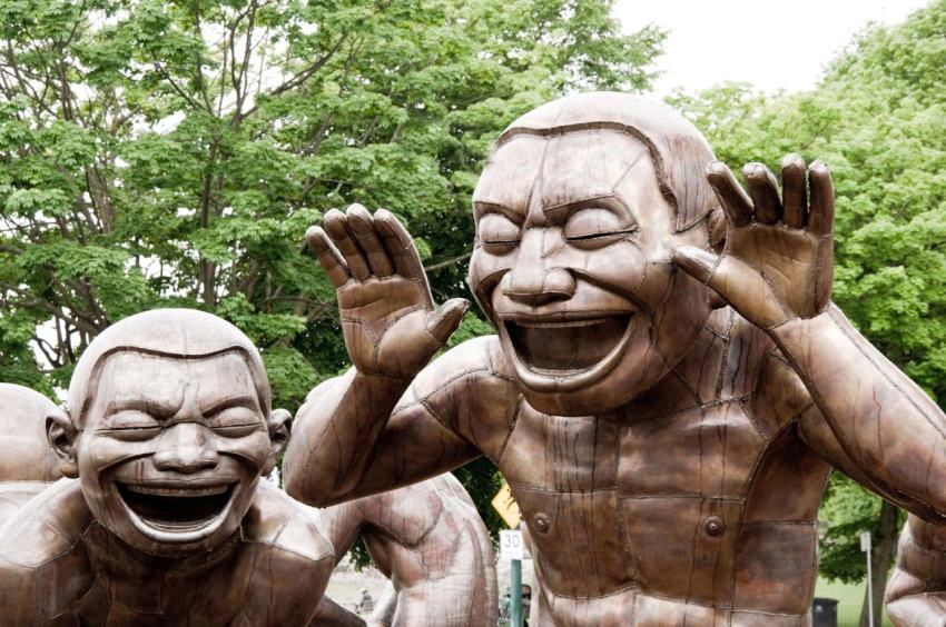 10 People Who Literally Died From Laughter