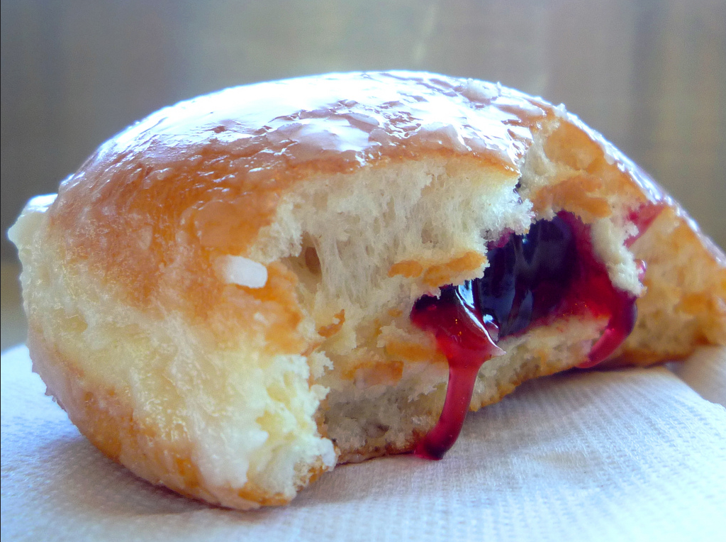 An Open Letter To Jelly Doughnuts | Thought Catalog