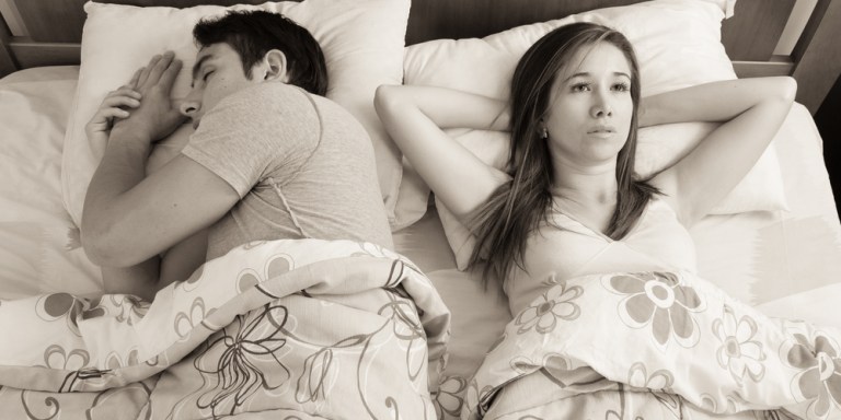 5 Things You Should Know Before Dating An Insomniac