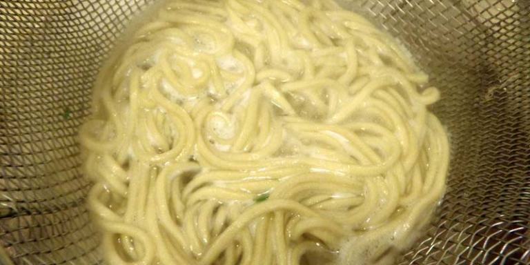 50 Ways To Make Eating Ramen Noodles Less Depressing