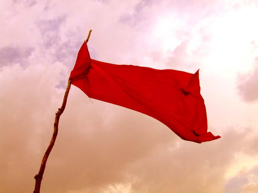 20 Types Of People Whose Behavior Is A Giant RED FLAG