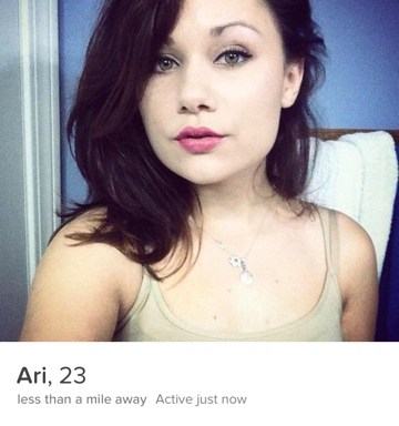 If These 8 Tinder Profiles Were Actually Being Honest