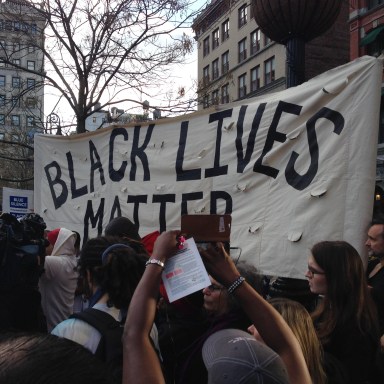 22 Images Of The NYC Protests That Show The Media Really Loves Race Baiting