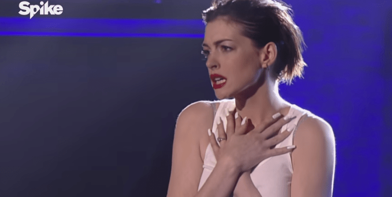 Anne Hathaway Lip Syncs Miley Cyrus And It Is Absolutely MAGICAL