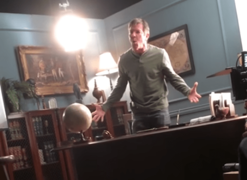 "THIS IS THE MOST UNPROFESSIONAL SET I'VE EVER BEEN ON!" / Youtube