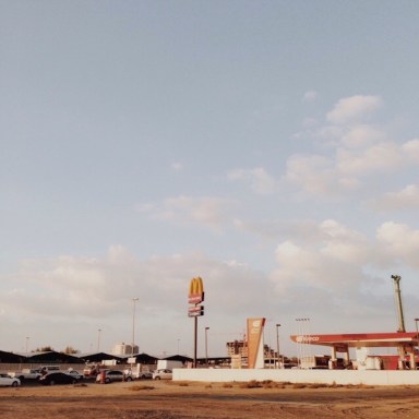 No One Really Cares About Owning The Apple Watch, McDonald’s Will Never Get Rid Of Ronald, And Other Stories (5/22/15)