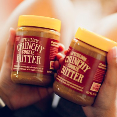 5 Easy Ways To Nab A Significant Other By Eating Only Peanut Butter