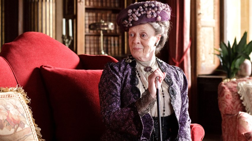 25 Times Downton Abbey’s Dowager Countess of Grantham Proved She’s A Hilarious, Badass Lady