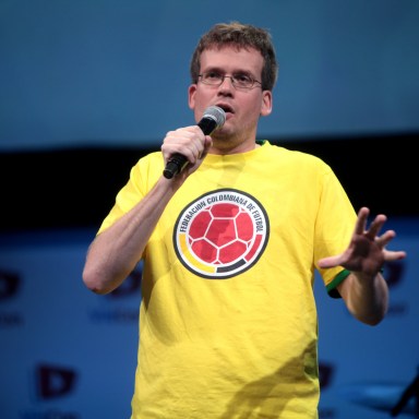 Tumblr Users Accused John Green Of Sexually Abusing Children. Here Is His Response.