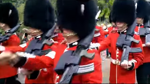 Don’t Be This Tourist Who Got Mowed Over By The Queen’s Guard
