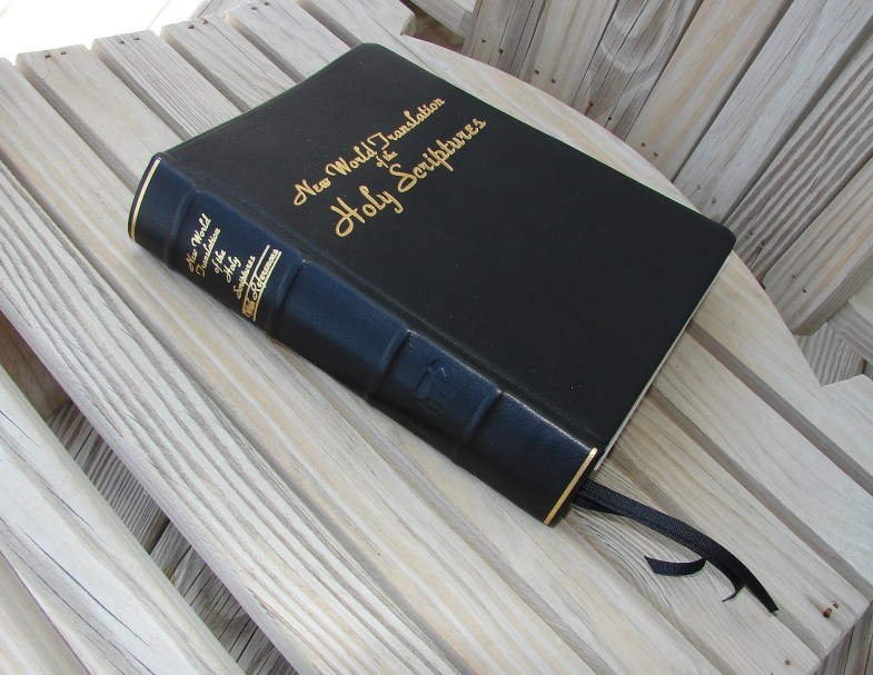 Book of scripture used by Jehovah's Witnesses | Flickr / Counselman Collection