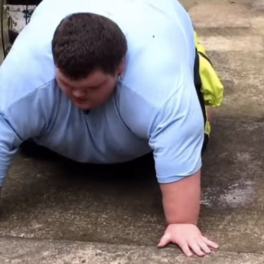 435 Pound Teen Is YouTubing His Weight Loss Journey And It Is Super Inspirational