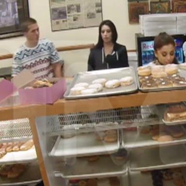 Ariana Grande Licked Some Donuts In My Hometown