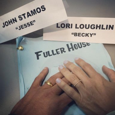 John Stamos Shares ‘Fuller House’ Photo Showing ‘Uncle Jesse’ and ‘Aunt Becky’ Together Again