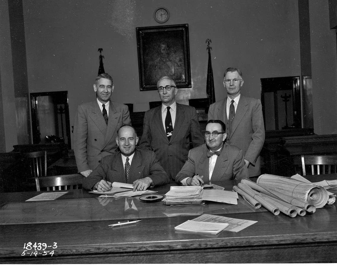 Item 45676, Engineering Department Photographic Negatives (Record Series 2613-07), Seattle Municipal Archives.