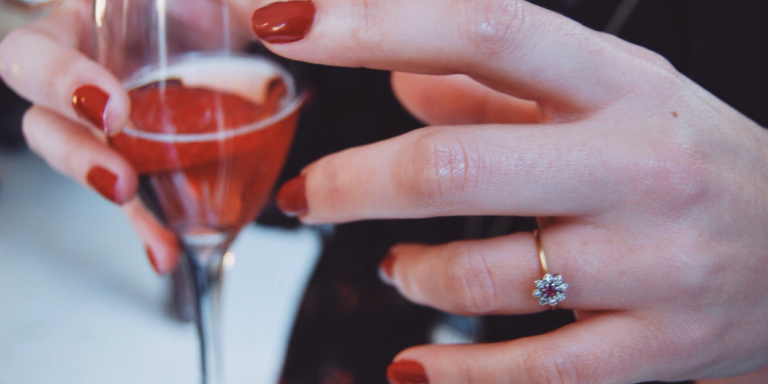 7 Reasons People Who Drink Wine Are The Happiest People To Be Around
