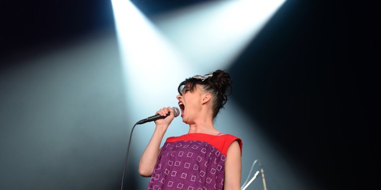 20 Badass Kathleen Hanna Quotes That Reaffirm She Is The Poster Grrrl For Feminism