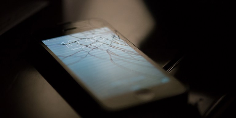 Drug Dealer Puts The Wrong Number In His Phone, Accidentally Texts Narcotics Cop About Selling Drugs