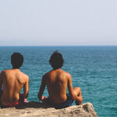 12 Energizing And Exciting Date Ideas For Couples Who Are Couch Potatoes