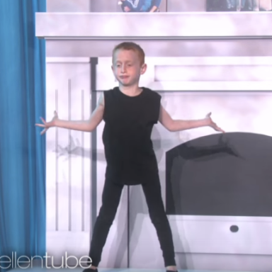 Watch What Happened When Taylor Swift Met The 7-Year-Old Boy Who Danced To ‘Shake It Off’ On Ellen