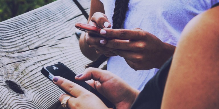 12 Things That People Who Are Constantly Overwhelmed By Social Media Understand
