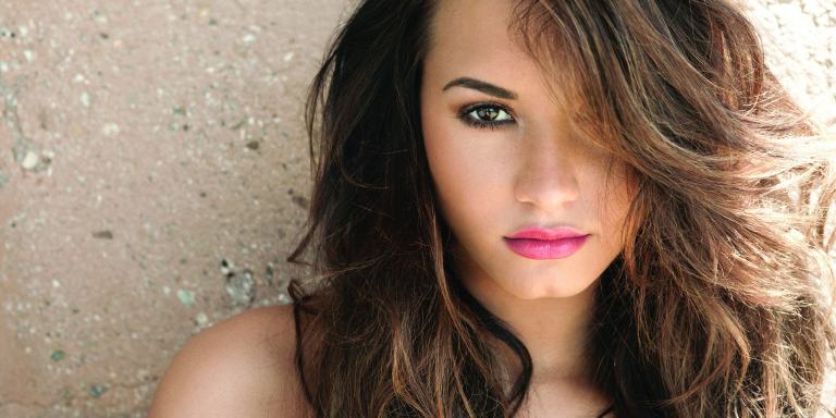 Demi Lovato Does Nude Photo Shoot With No Makeup Because She ‘Loves The Skin She’s In’