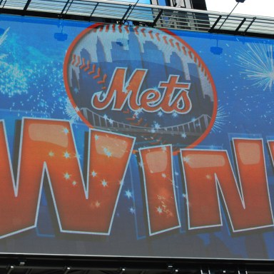 The Mets Are In The Playoffs! I’m So Excited, I’m Throwing Up Blue And Orange!