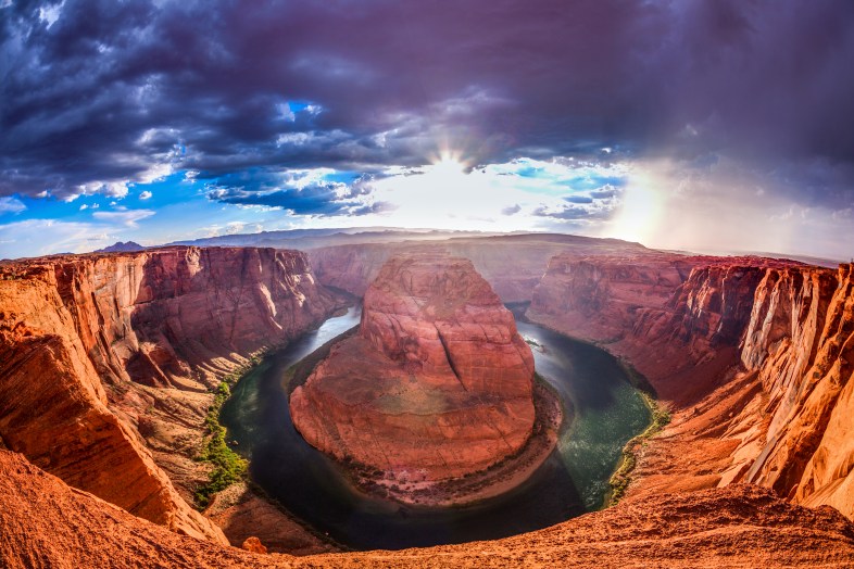 iStock_000041413594_Full