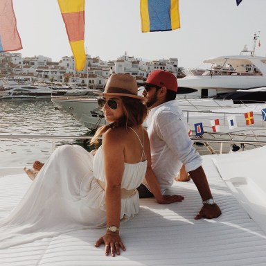 25 Signs You Are Dating A Financially-Savvy Woman
