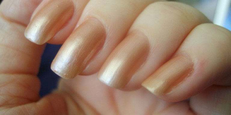 Here’s The Ugly Truth: Stress Is Destroying Your Manicure