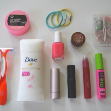 11 Essential Items You Need In Your Travel Bag