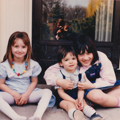 19 Things My Older Sister Taught Me Before She Died (Without Even Realizing It)
