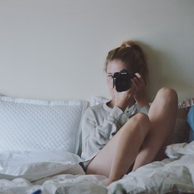 19 Things Only Grownups Who Love Going To Bed Early Can Relate To