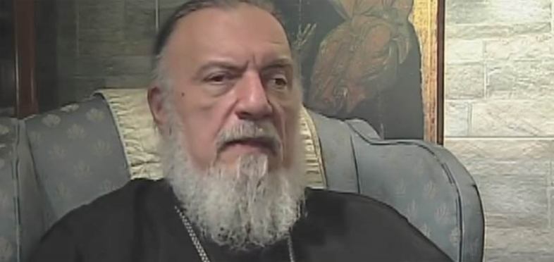 George Passias: He loved when his mistress smashed cakes with her ass and rubbed her feet on his face. (YouTube)