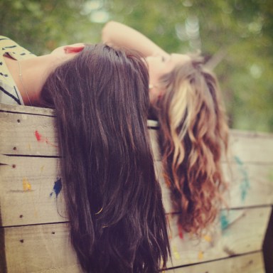 4 Ways To Be A Good Friend When Someone You Love Is In A Bad Relationship