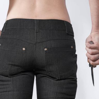 Cross Your Legs, Guys: 18 Women Share Their Explicit Castration Fantasies