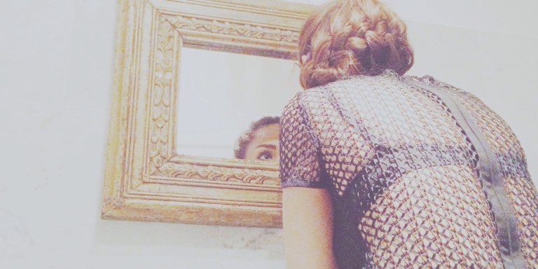 The 15 Completely Ridiculous, Yet Totally Real Phases Of Posting A Selfie
