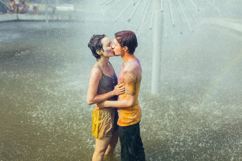 10 Things Your Relationship Needs In Order To Survive Long-Distance