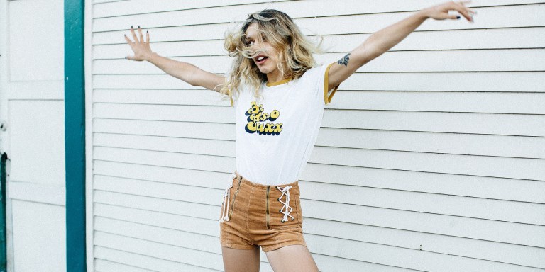 23 ‘Cool Girl’ Habits That Are Totally Overrated