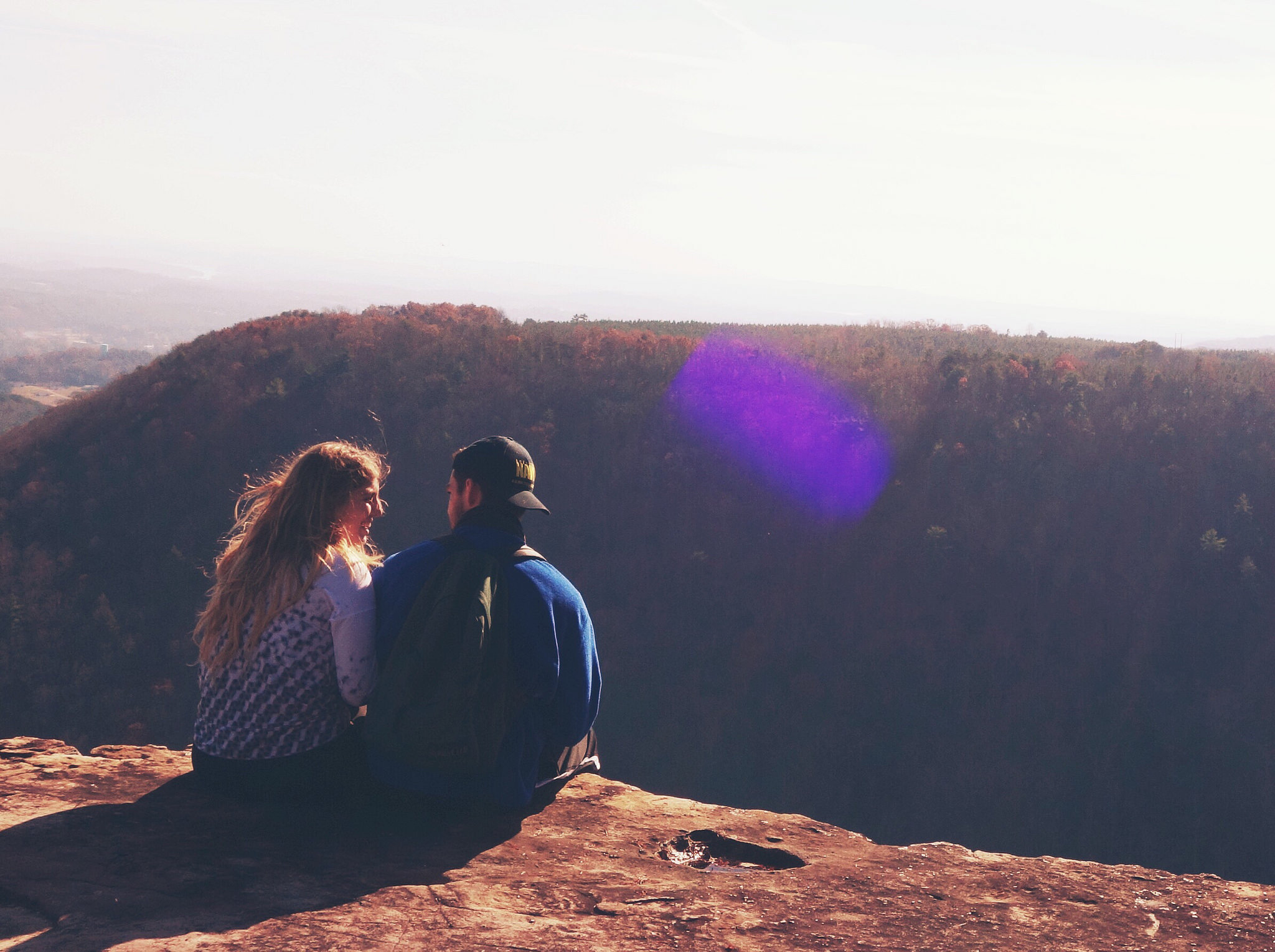 This Is How Men And Women Endure Loneliness Differently | Thought Catalog